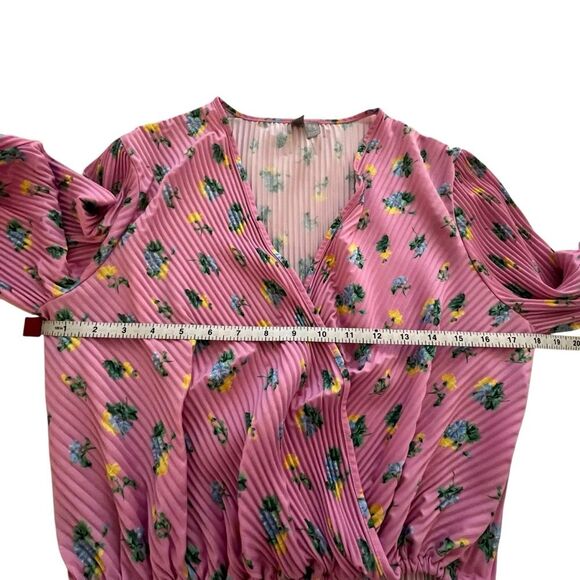 ASOS Design Pink Floral Pleated Crop Top size 8 - Picture 6 of 9